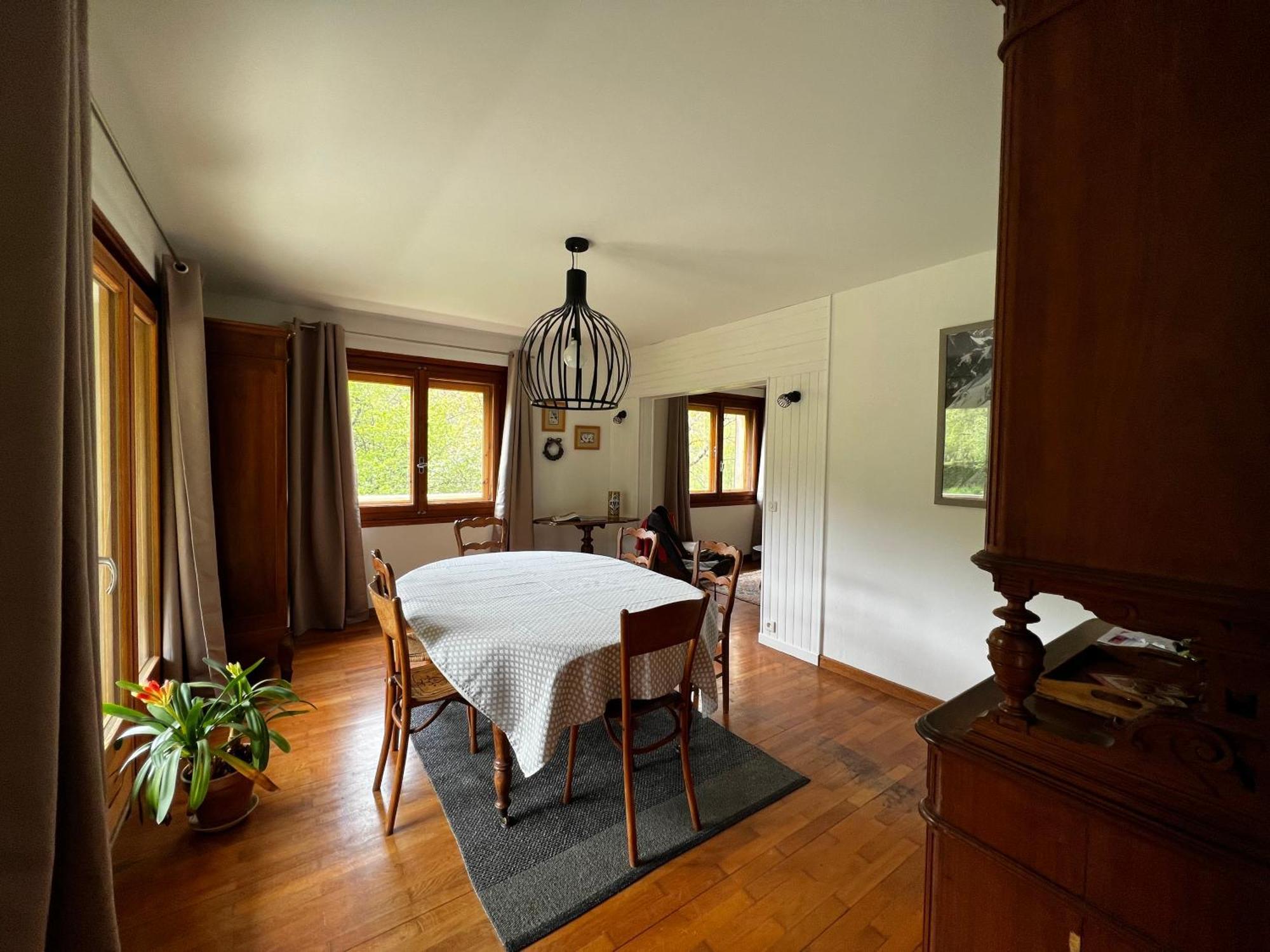 Appartement Dans Chalet - 75 M2 - 4 A 6 Personnes แซ็งต์-แฌร์เวส์-เลส์-แบ็งส์ ภายนอก รูปภาพ