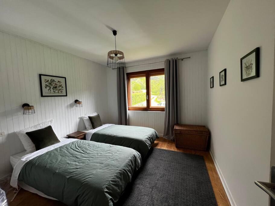 Appartement Dans Chalet - 75 M2 - 4 A 6 Personnes แซ็งต์-แฌร์เวส์-เลส์-แบ็งส์ ภายนอก รูปภาพ